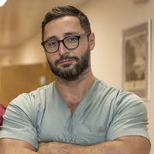 The Comprehensive Guide to Tretinoin Gel Benefits and Uses